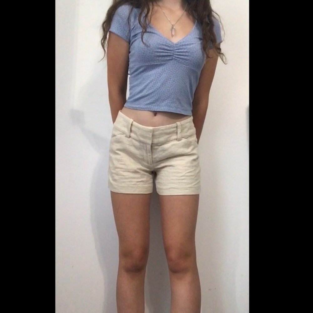 🐚Ann Taylor Beige Shorts🐚